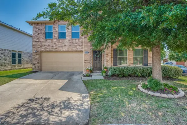 2701 Lazy Oak Drive, Little Elm, TX 75068