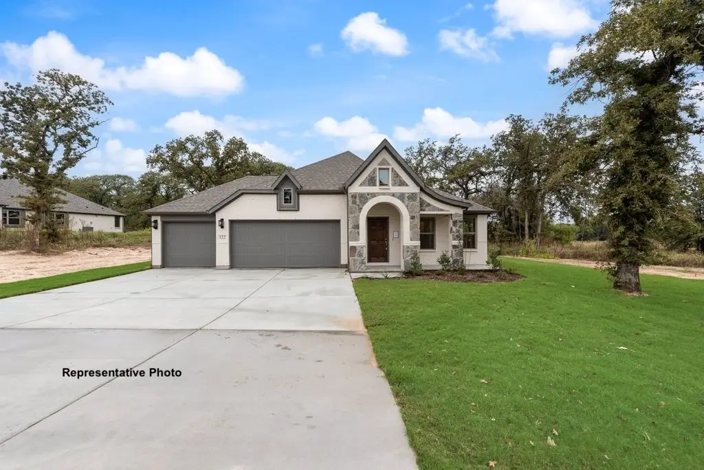 324 Skeen Peak, Springtown, TX 76082 - Image #1