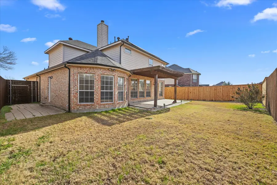 6817 Lake Meadow Lane, Sachse, TX 75048 - Image #2