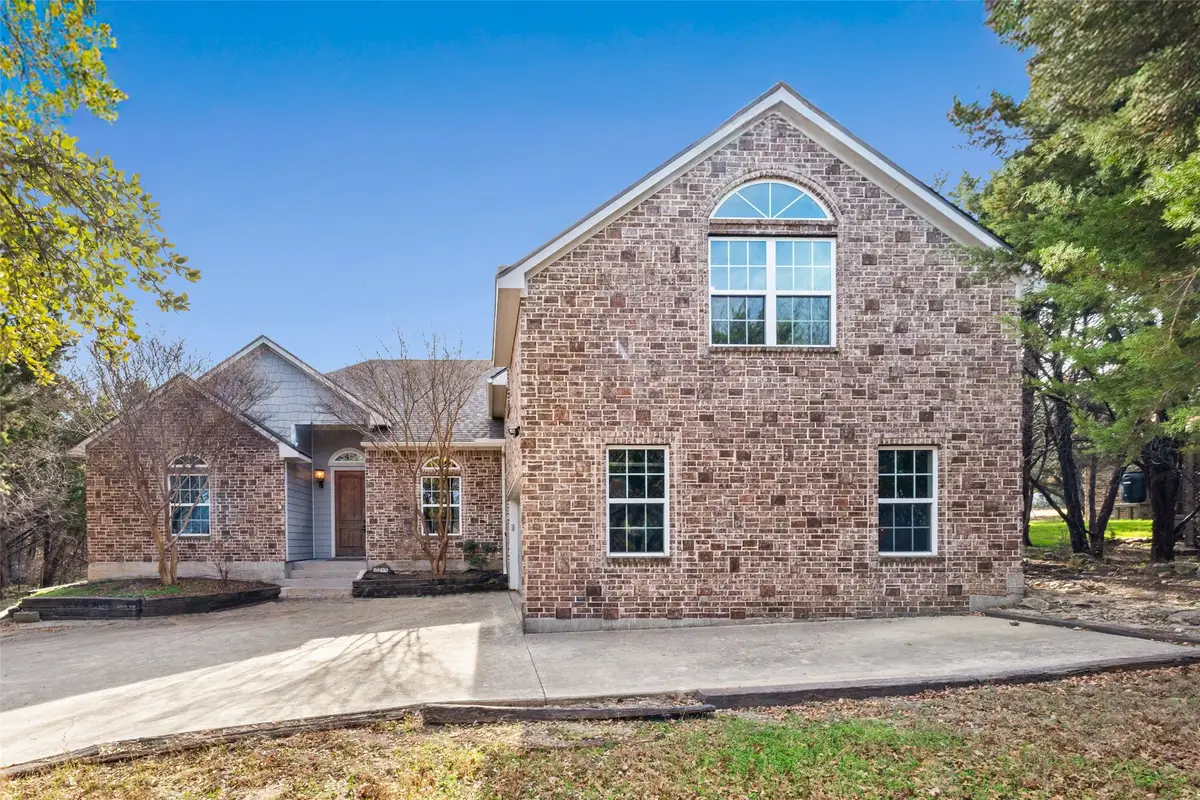 2914 San Gabriel Drive, Granbury, TX 76048 - Image #1
