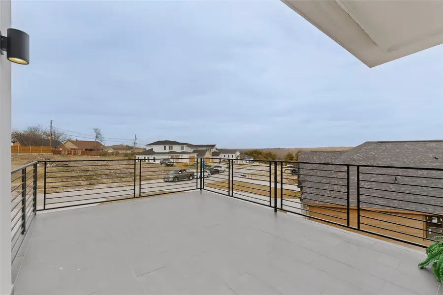 6027 Plum Dale Road, Dallas, TX 75241 - Image #3