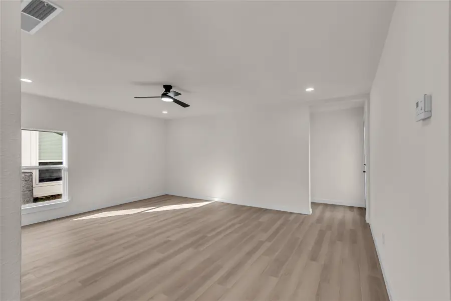 913 Roaming Road Drive, Allen, TX 75002 - Image #3