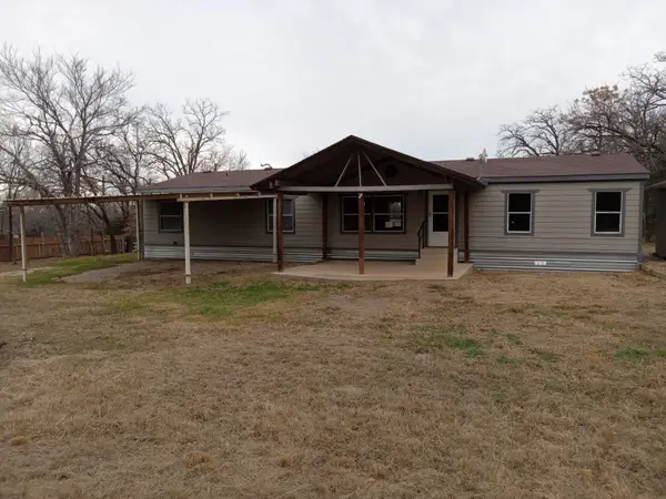7208 Timber Road, Alvarado, TX 76009