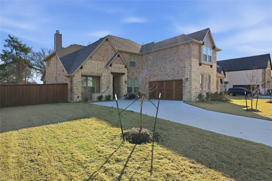 1026 Stillmeade Drive, Midlothian, TX 76065 - Image #2