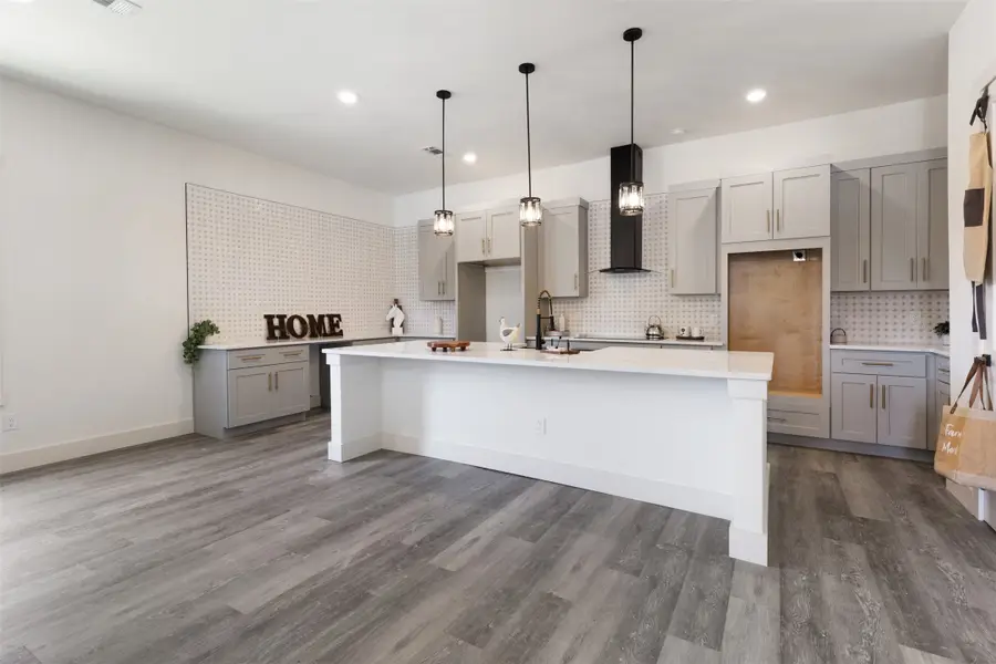 1008 W Walker Street, Denison, TX 75020 - Image #3