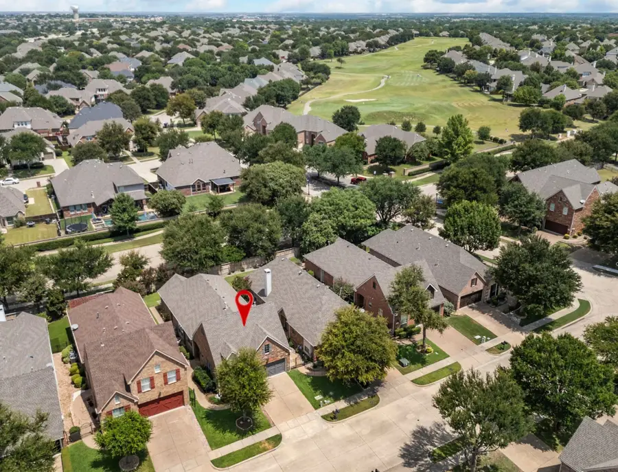 8612 Stone Hollow Drive, McKinney, TX 75072 - Image #2