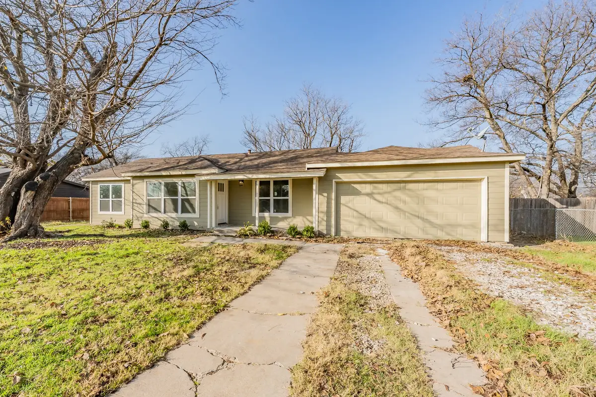 3713 Cheryl Street, Haltom City, TX 76117 - Image #1