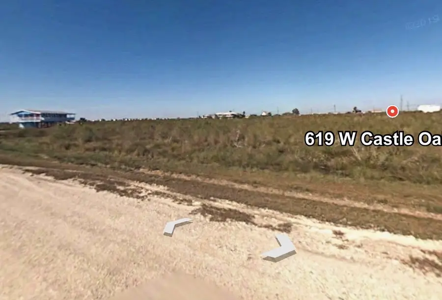 619 W Castle Oak Lane, Rockport, TX 78382 - Image #3