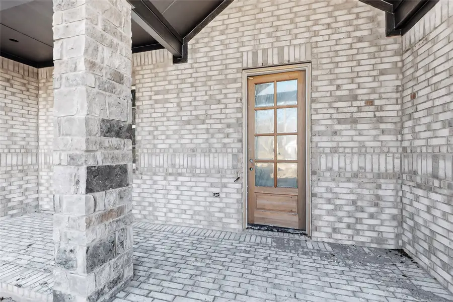 1011 Division Street, Greenville, TX 75401 - Image #3