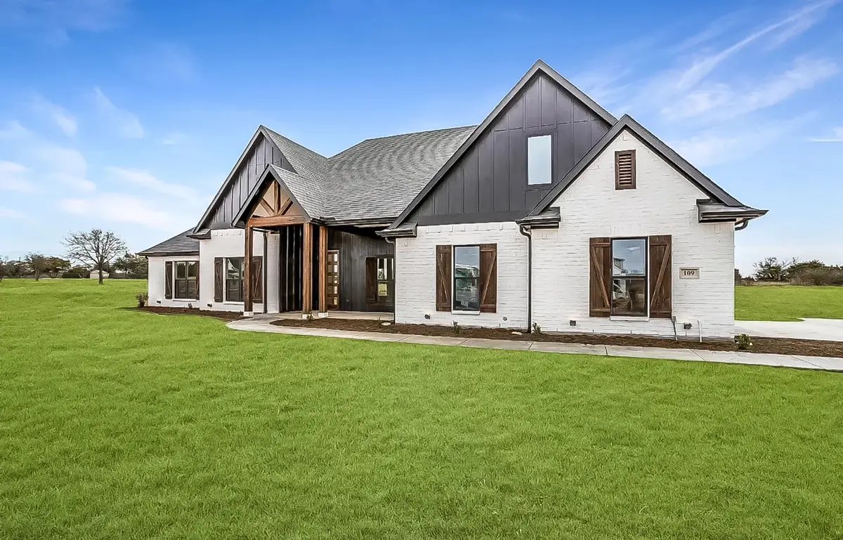 Courtland 4 County Road 1232, Godley, TX 76044 - Image #1