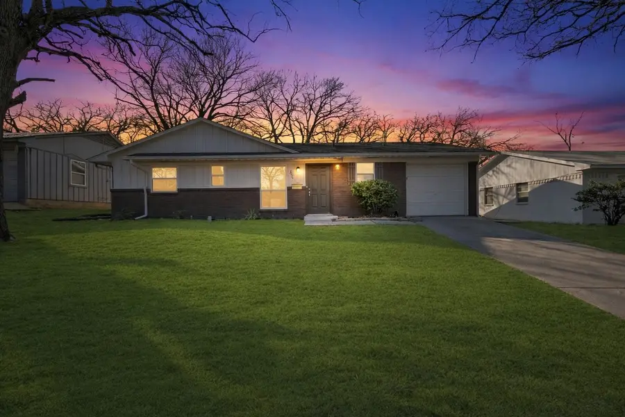 2425 Avis Street, Mesquite, TX 75149 - Image #2