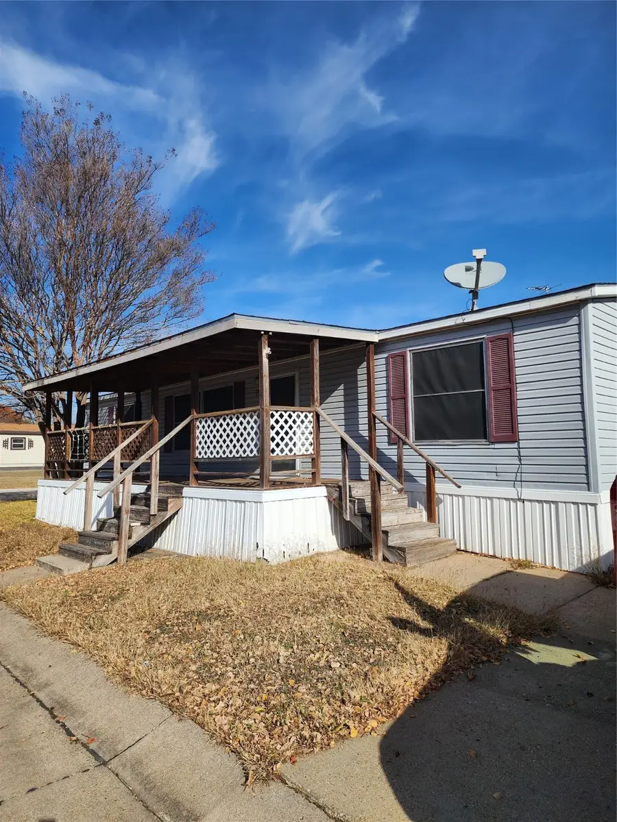 714 Parkview Drive, Forney, TX 75126 - Image #2