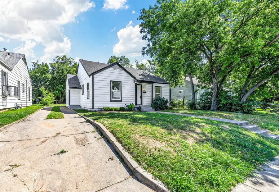 504 E Robert Street, Fort Worth, TX 76104 - Image #2