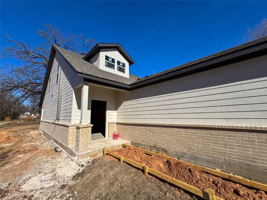 417/ 419 W Dulin Street, Sherman, TX 75090 - Image #3