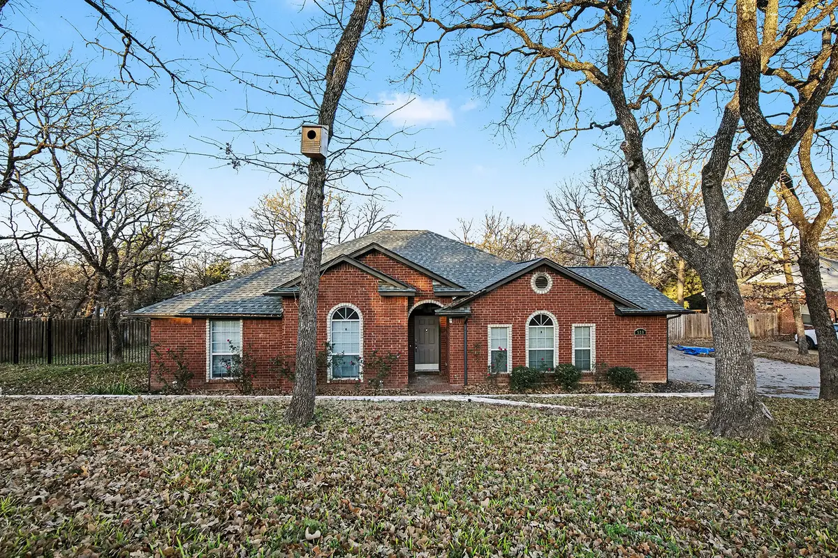533 Shady Oaks Trail, Burleson, TX 76028 - Image #1
