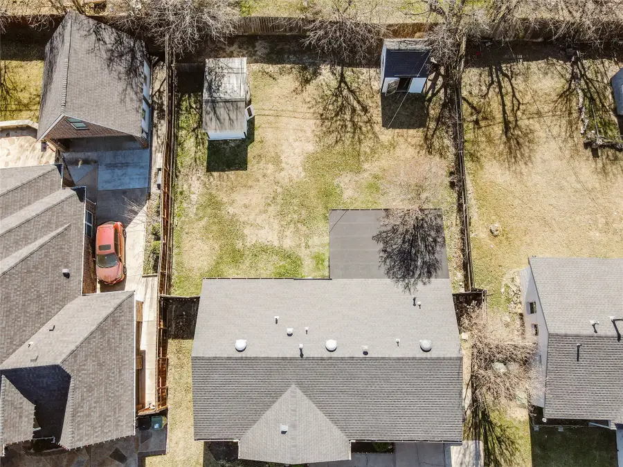 524 Ridgecrest Drive, Lewisville, TX 75067 - Image #3