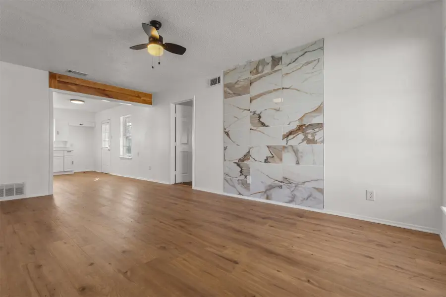 1722 Buena Vista Street, Mesquite, TX 75149 - Image #3