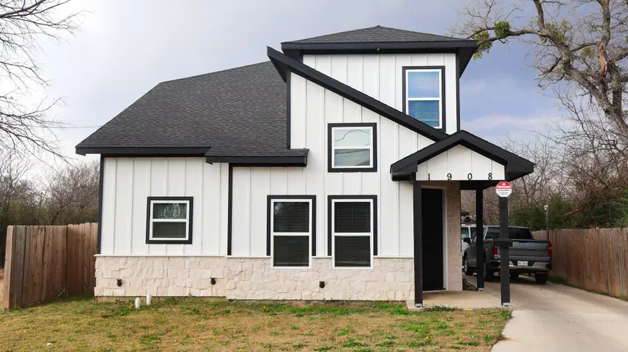 1908 Amanda Avenue, Fort Worth, TX 76105 - Image #2