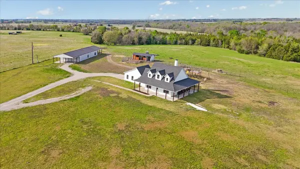 836 Fm-2068, Klondike, TX 75448