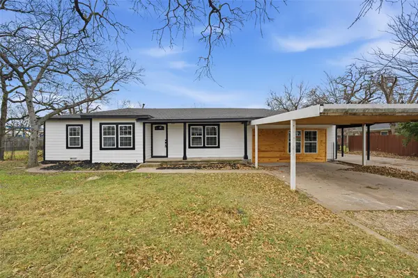 1005 E Craven Avenue, Lacy Lakeview, TX 76705