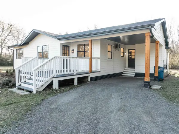 200 Pvt Rd 8519, Van, TX 75790