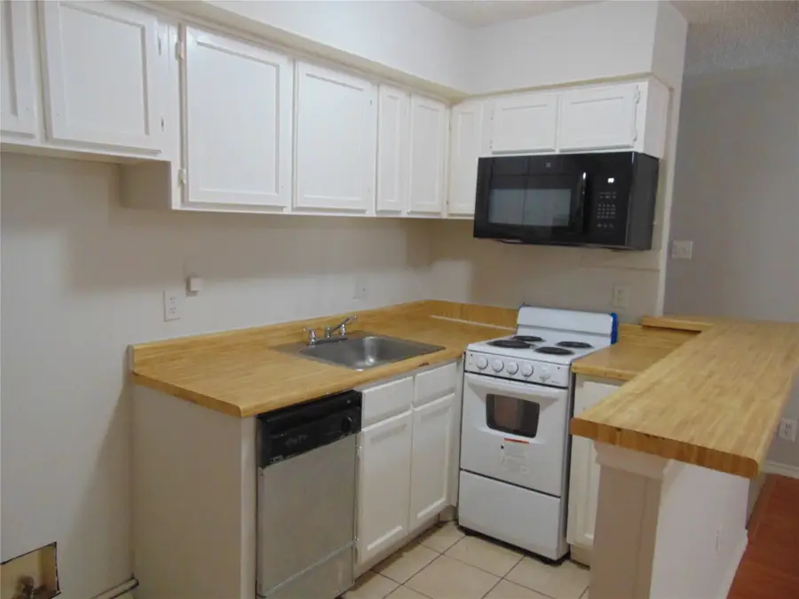 9803 Walnut Street #305, Dallas, TX 75243 - Image #3