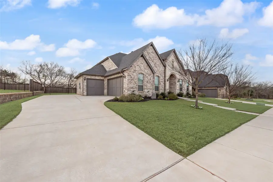 805 Toby Trail, Mansfield, TX 76063 - Image #2