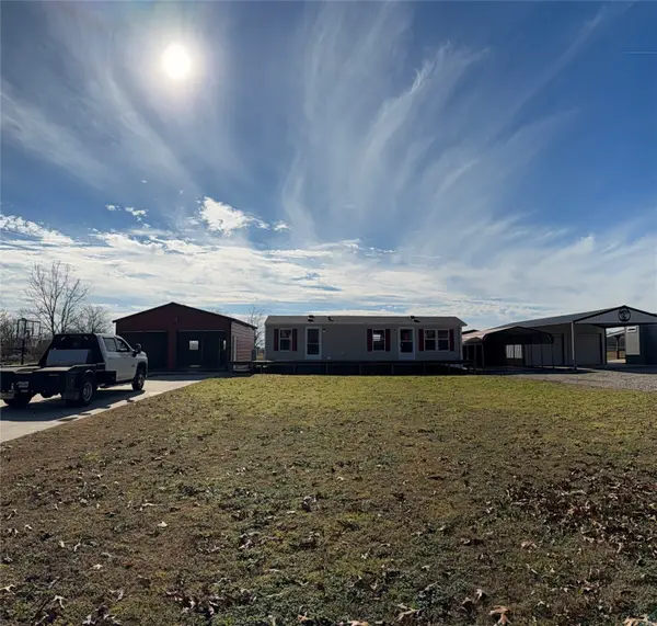 745 County Road 1895, Yantis, TX 75497