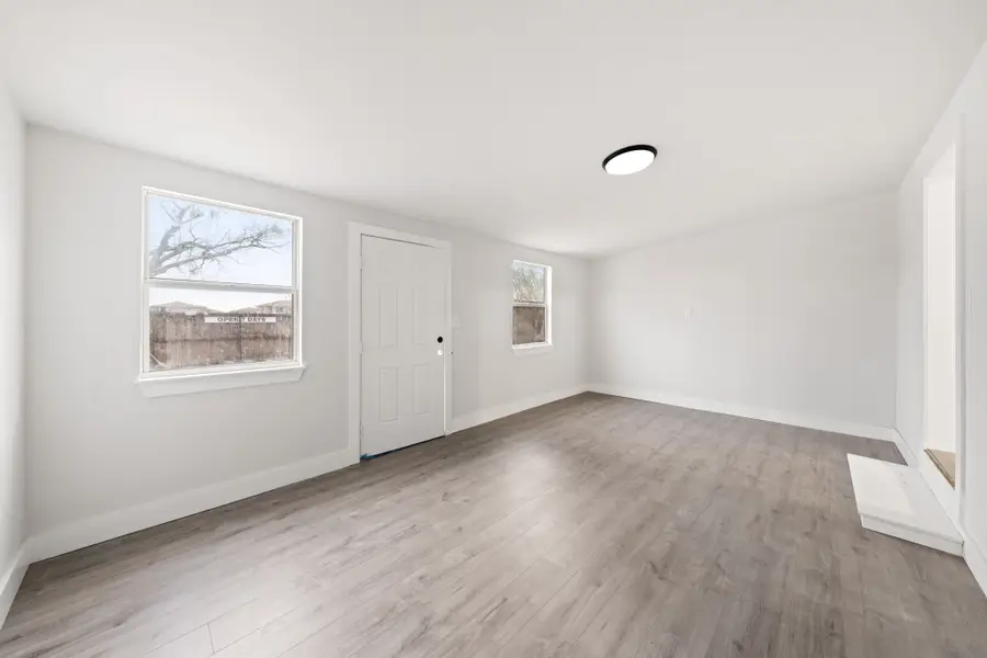 1831 Lee Street, Mesquite, TX 75149 - Image #3