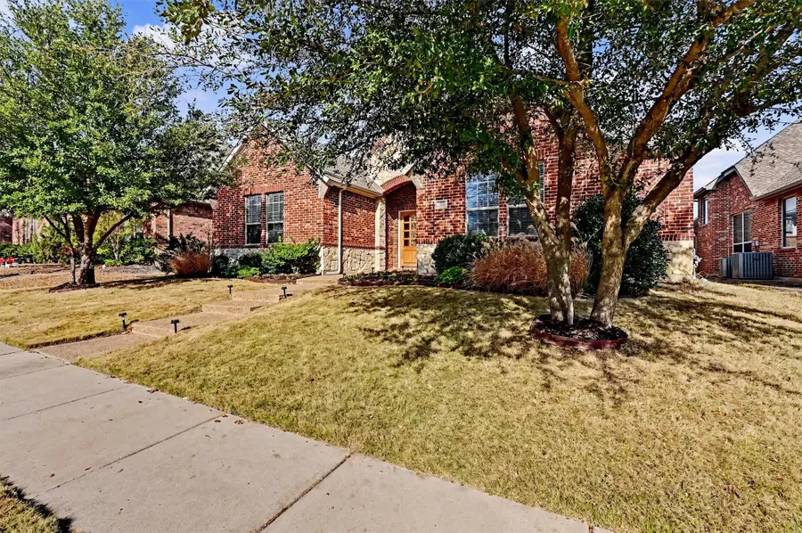 3605 Meadow Bluff Lane, Sachse, TX 75048 - Image #3