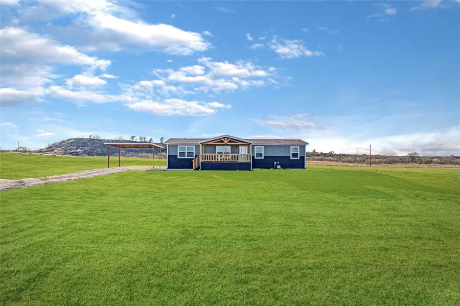 1023 Hopewell Road, Bellevue, TX 76228 - Image #2