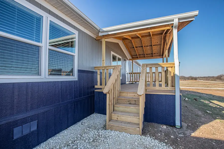 1023 Hopewell Road, Bellevue, TX 76228 - Image #3