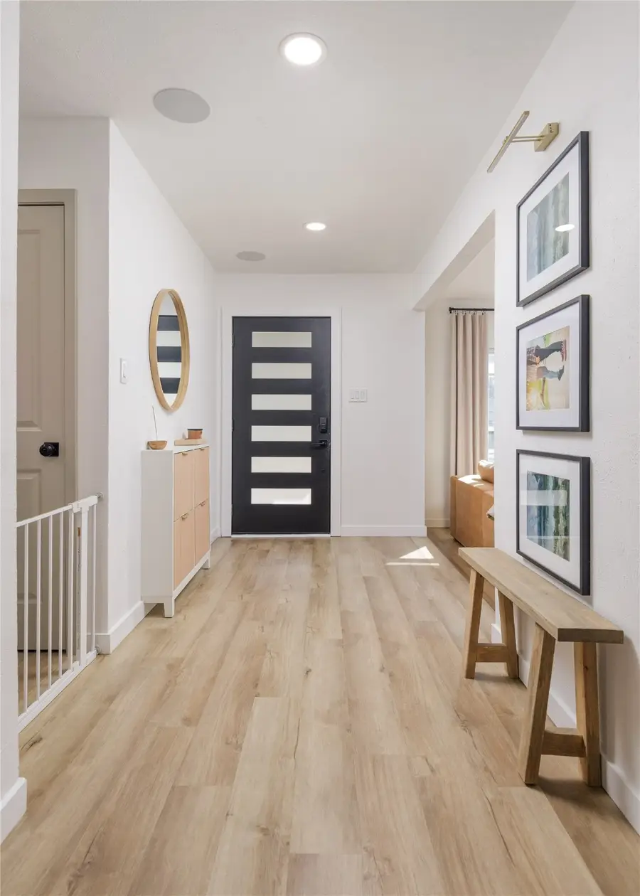 3835 Ruidosa Avenue, Dallas, TX 75228 - Image #2