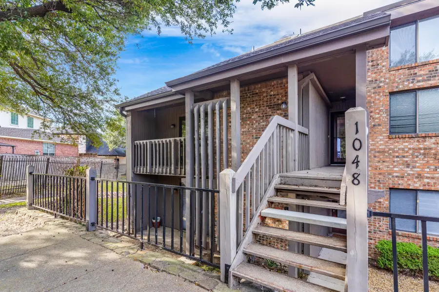 1048 Signal Ridge Place, Rockwall, TX 75032 - Image #3