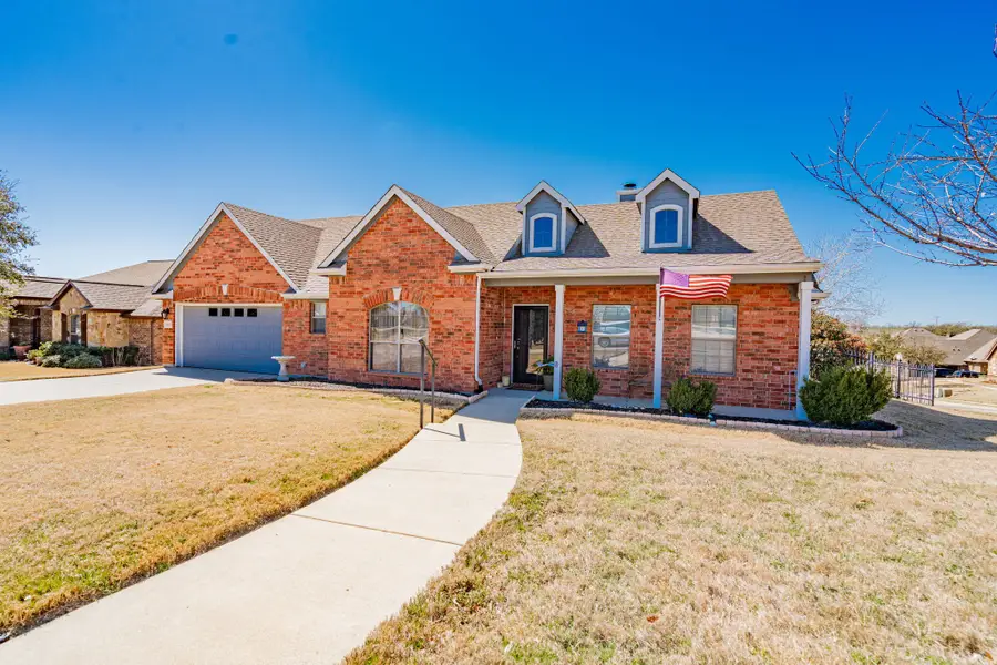 10921 Owl Creek Drive, Fort Worth, TX 76179 - Image #2