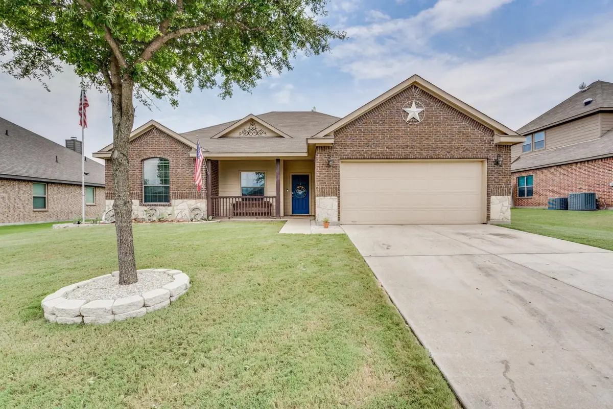 135 Liberty Way, Waxahachie, TX 75167 - #1