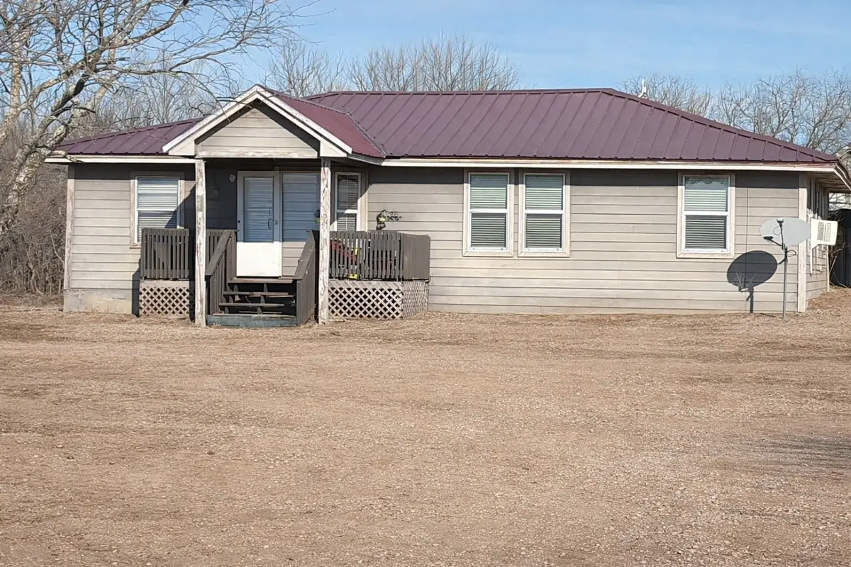 111 County Road 1877, Chico, TX 76431 - Image #1