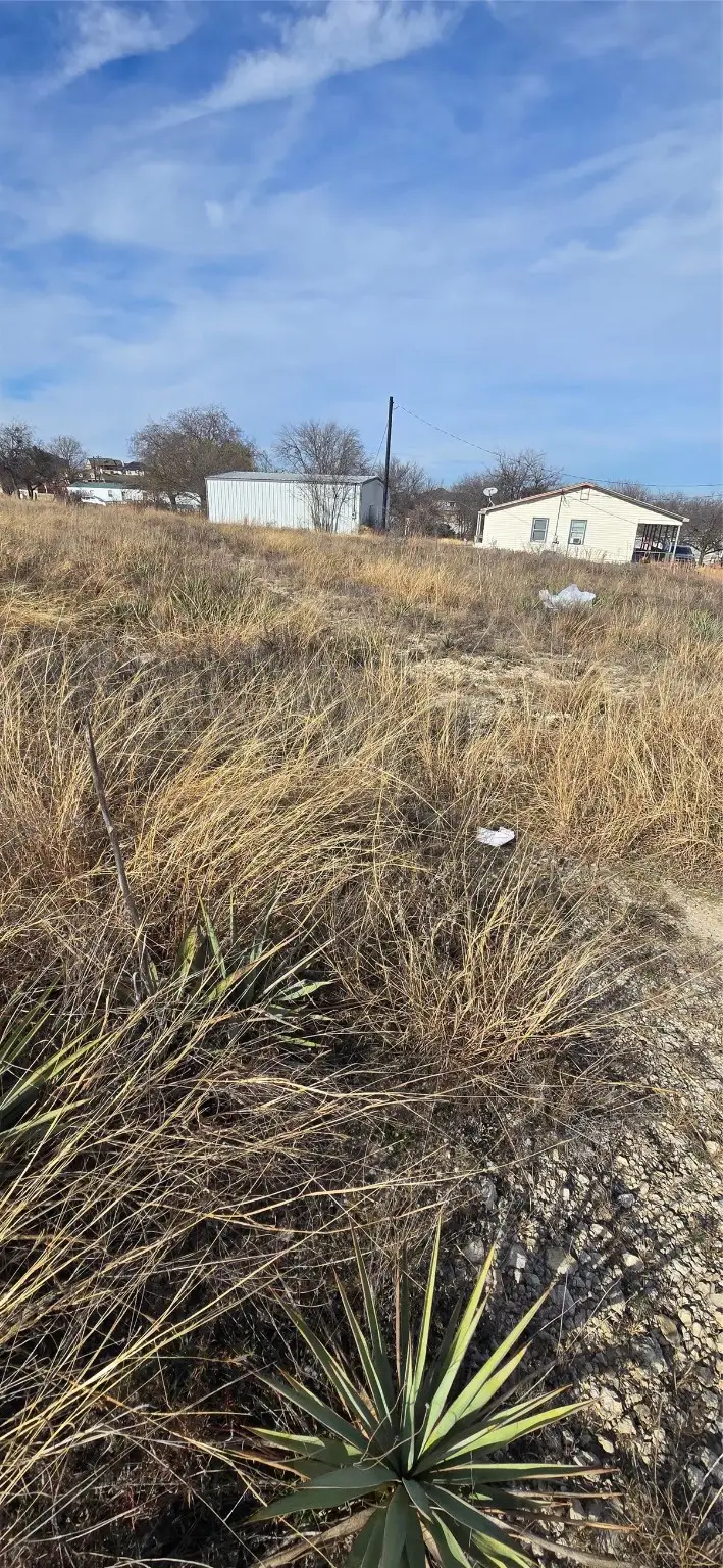 102 Sparrow, Azle, TX 76020 - Image #3