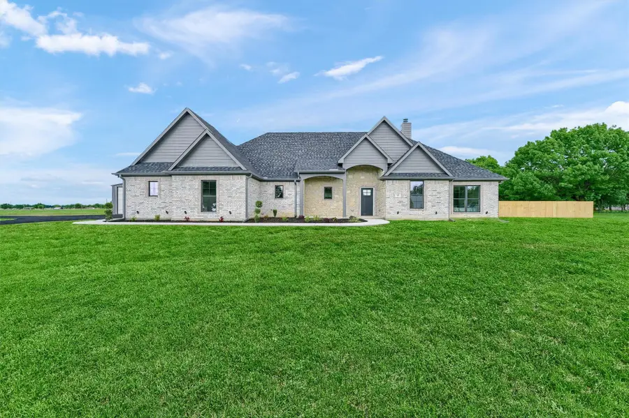 25 Pear Tree Lane, Collinsville, TX 76233 - Image #3