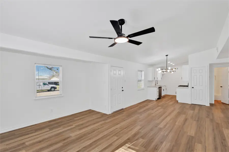 826 Jardin Drive, Mesquite, TX 75149 - #3