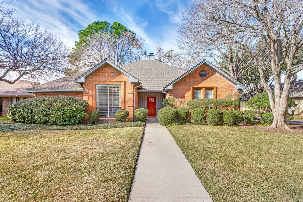 4710 Michelle Drive, Arlington, TX 76016 - Image #1