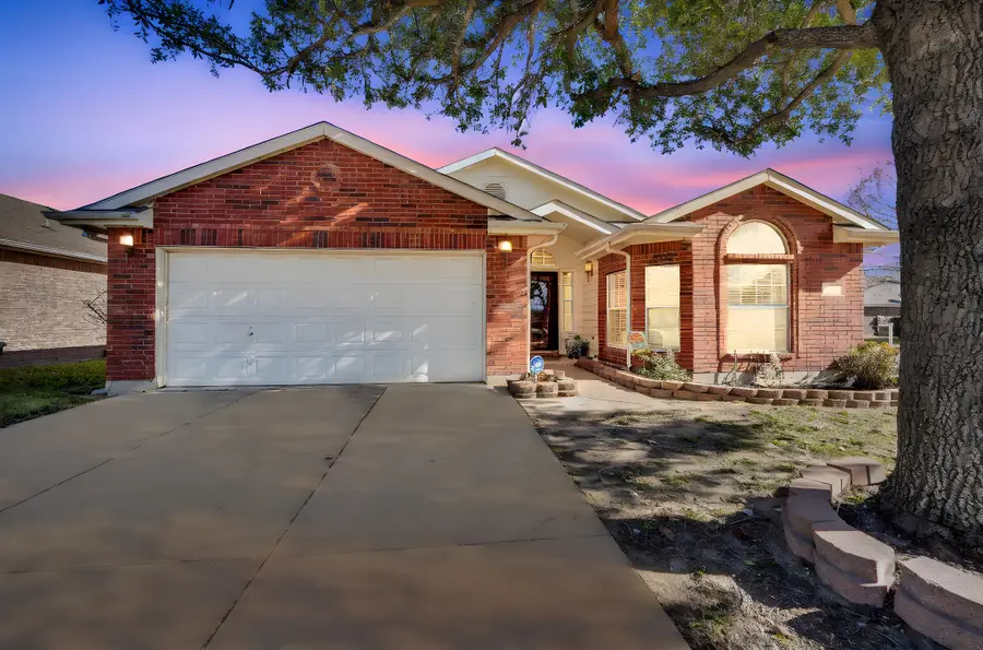 9229 Nightingale Drive, Fort Worth, TX 76123 - Image #2