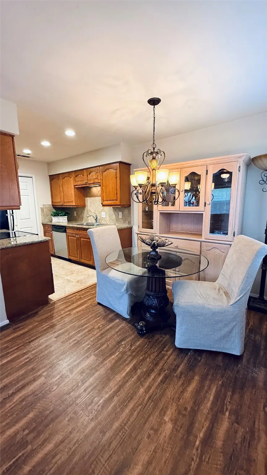 5761 Cedar Creek Drive, Benbrook, TX 76109 - Image #3