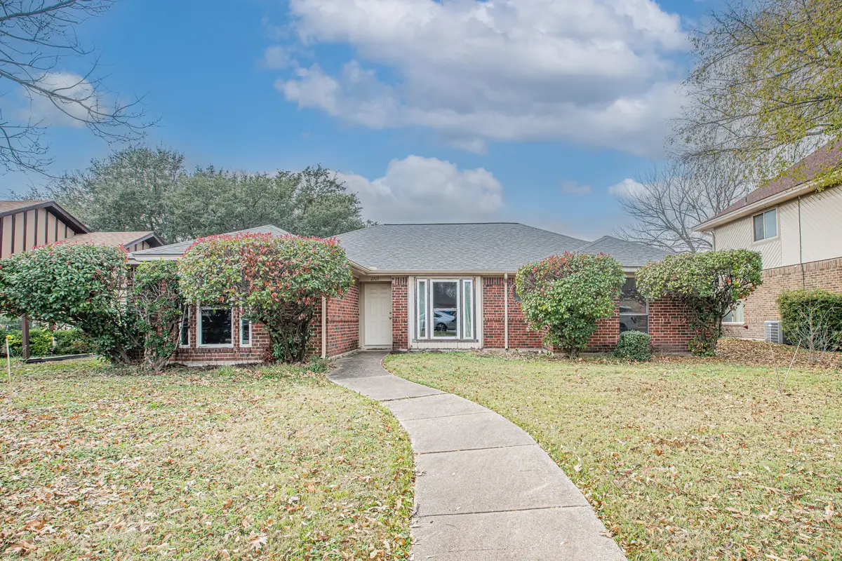 2709 Cornell Drive, Rowlett, TX 75088 - Image #1