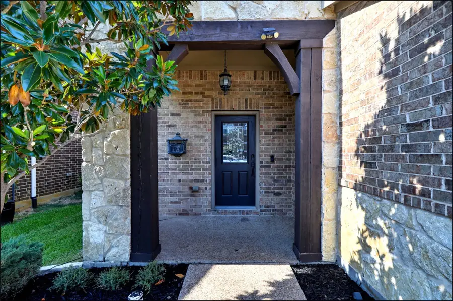 3021 Bans Crown Boulevard, Lewisville, TX 75056 - Image #3