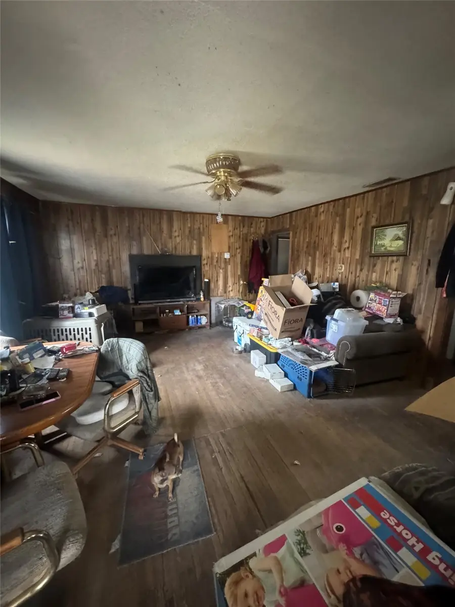 1104 E Lovers Lane, Arlington, TX 76010 - Image #2