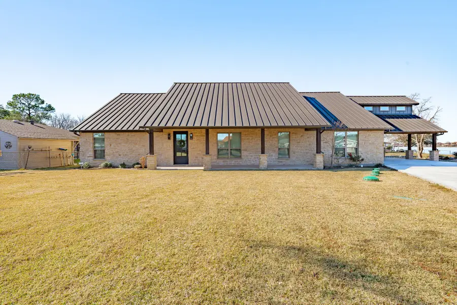 3420 Samoan Court, Granbury, TX 76048 - Image #2