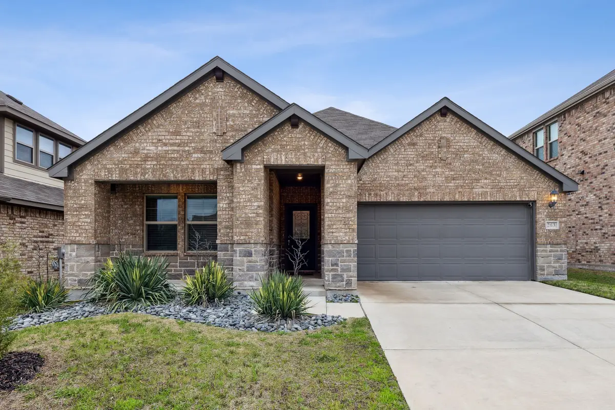 263 Hawthorn Drive, Lavon, TX 75166 - Image #1