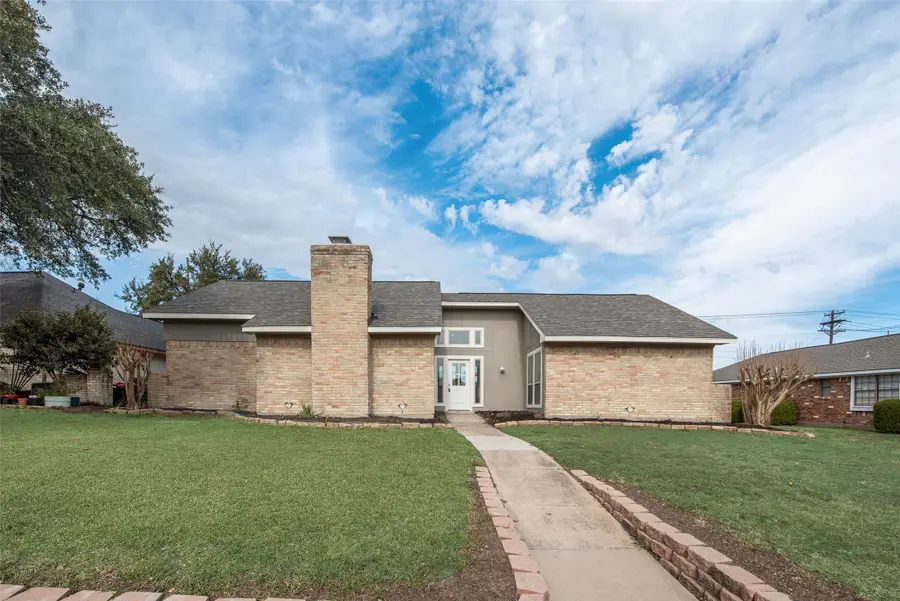 1605 Copper Creek Drive, Plano, TX 75075 - Image #2