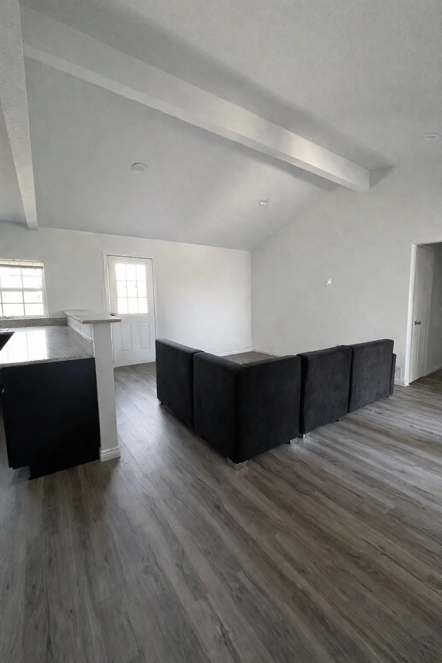 1009 Dawnview Street, Arlington, TX 76014 - Image #3